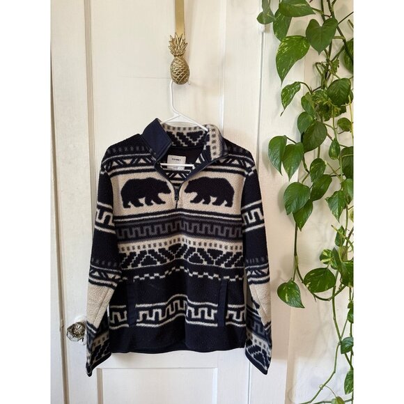 Old Navy size small polar bear Christmas sweater - Picture 1 of 10
